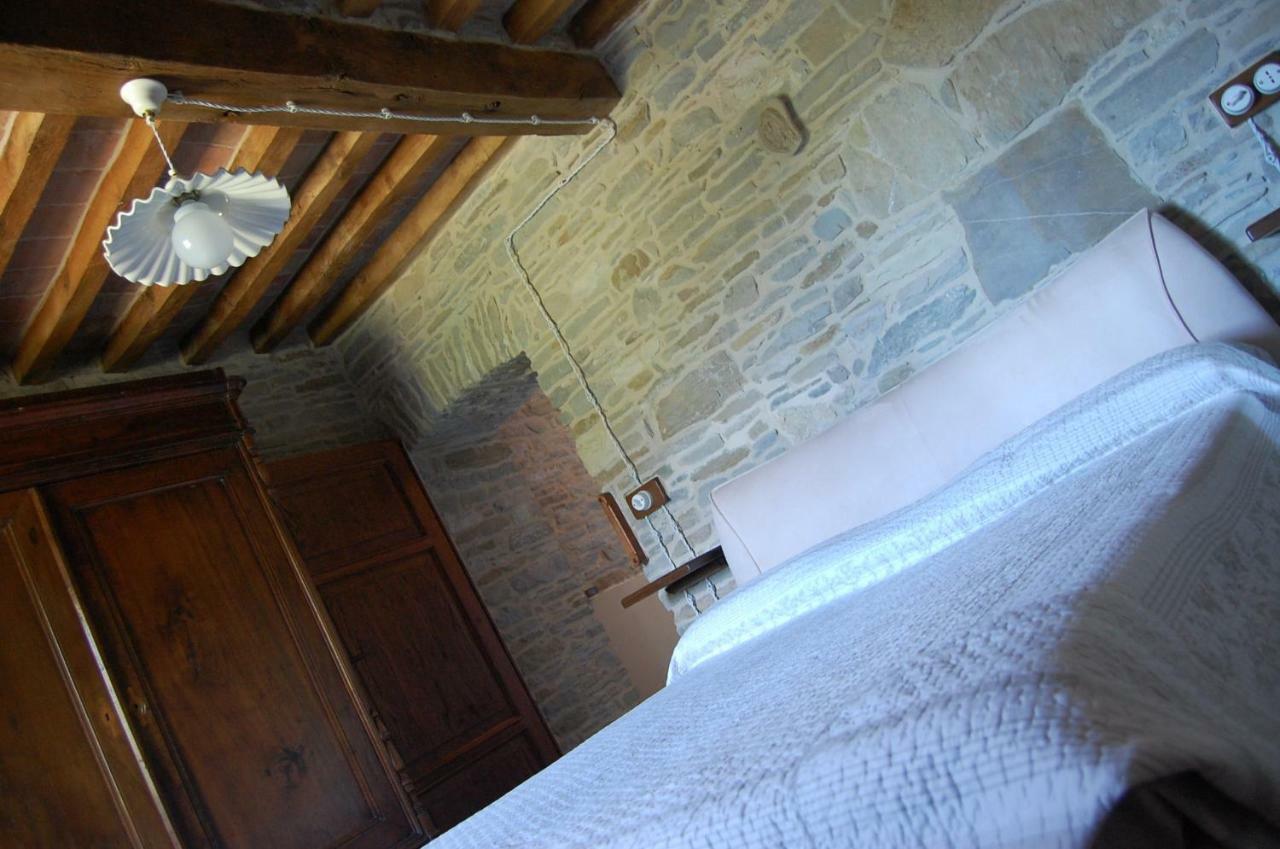 Appartamenti Cenni - Relais Su Lago Varsi Kültér fotó